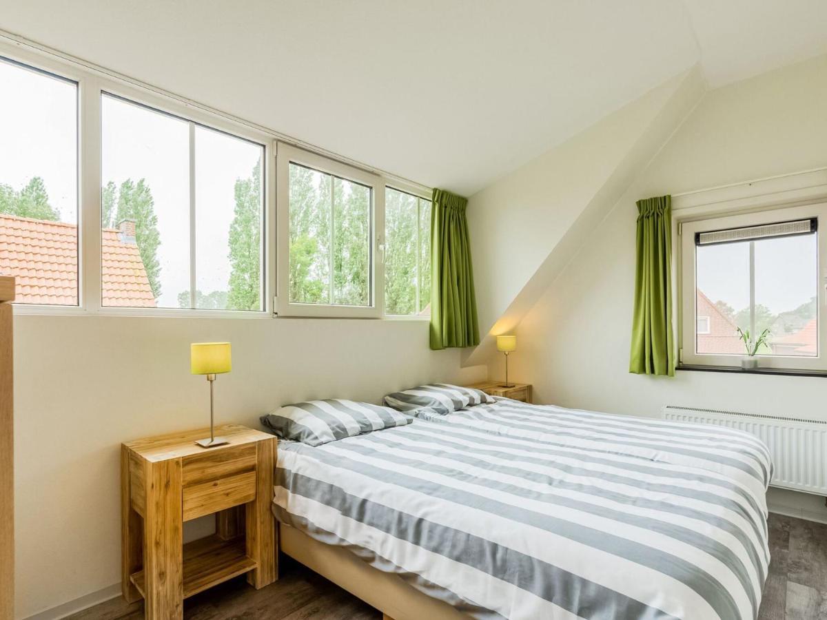 Cozy Detached House Near Breskens With Garden And Two Nice Terraces Exterior photo